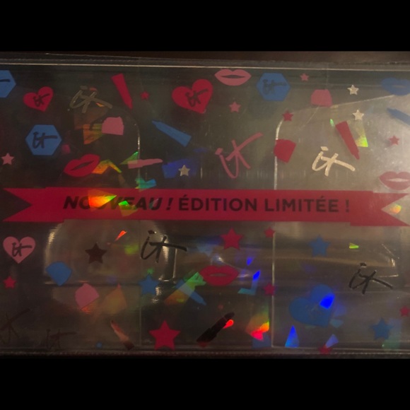 🧚🏻♀️NWT Limited Edition Confident Skin Gift Set - Picture 6 of 7